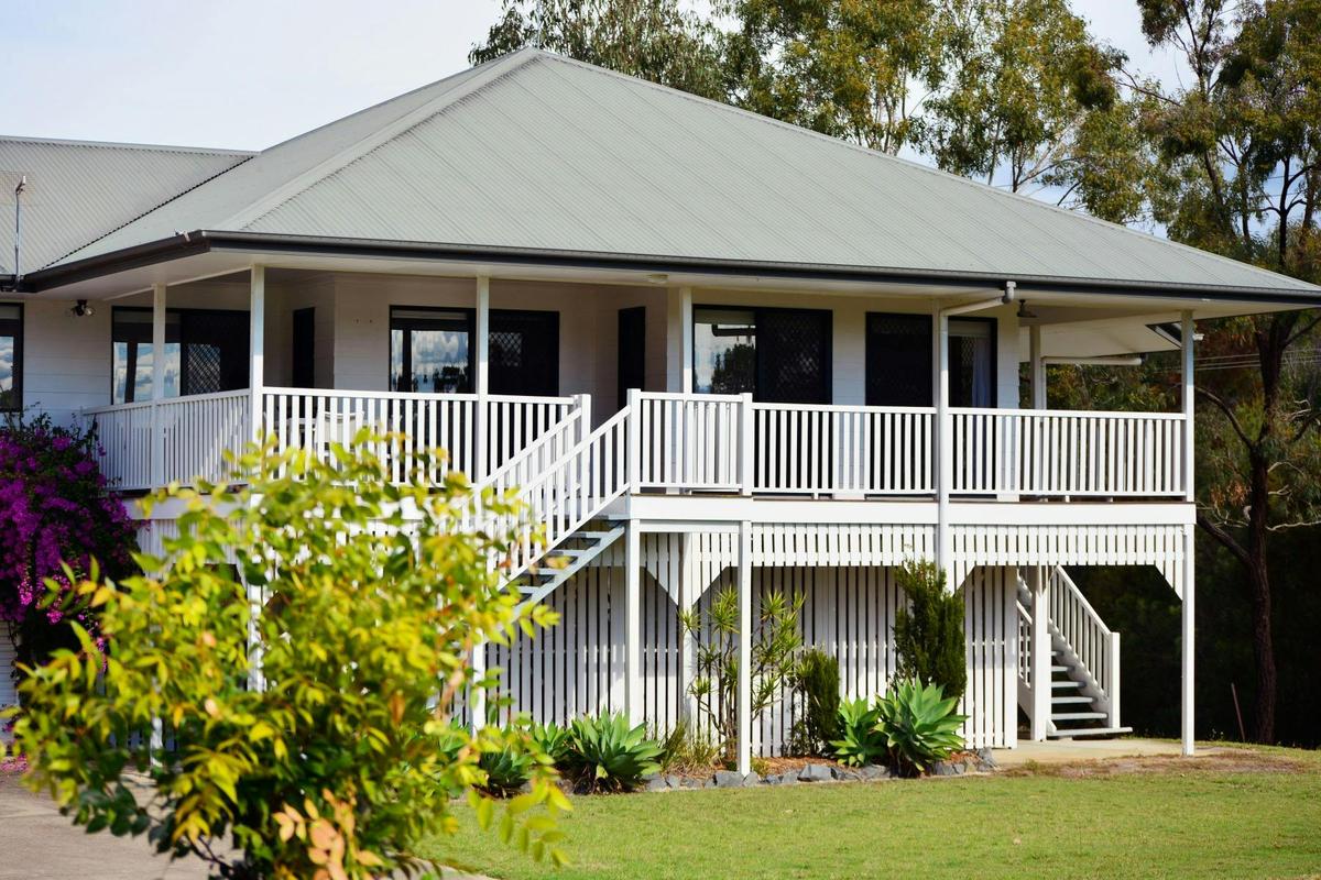 Merlot House