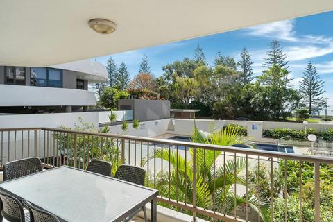 3 Bedroom Pool View Apartment