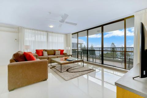 3 Bedroom Ocean View Apartment