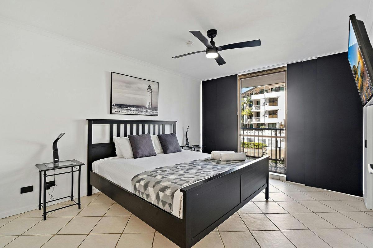 3 Bedroom Pool View Apartment