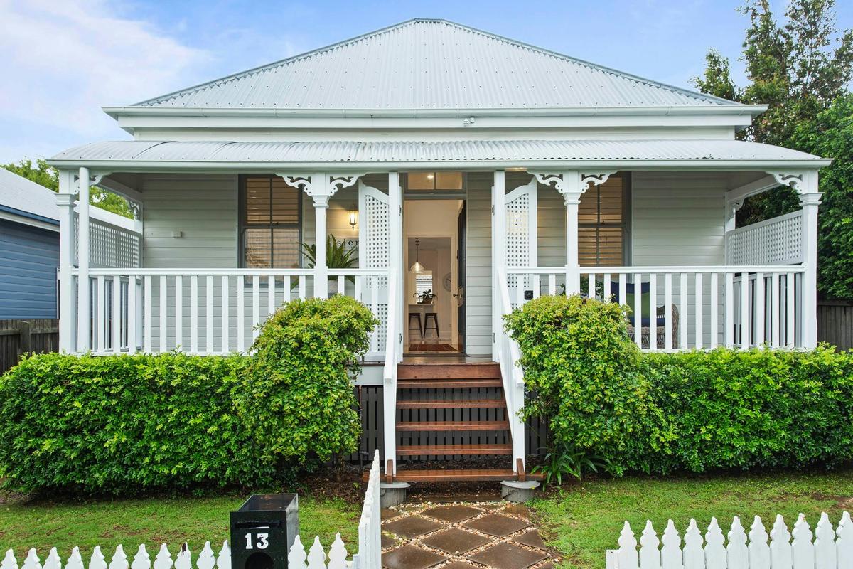 Sierra Cottage - Outside