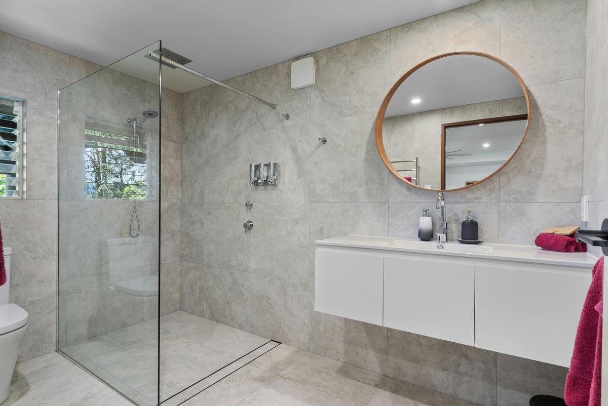 Luxury Studio Apartment