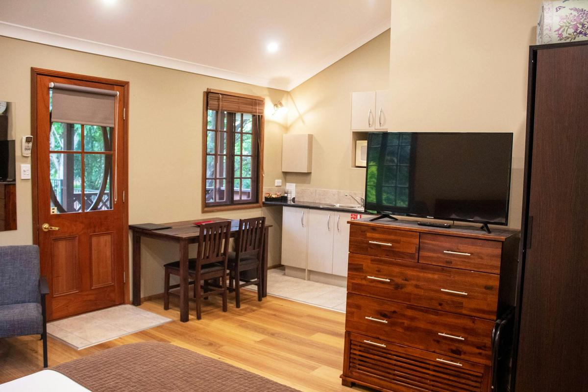 Sunshine Valley Cottages