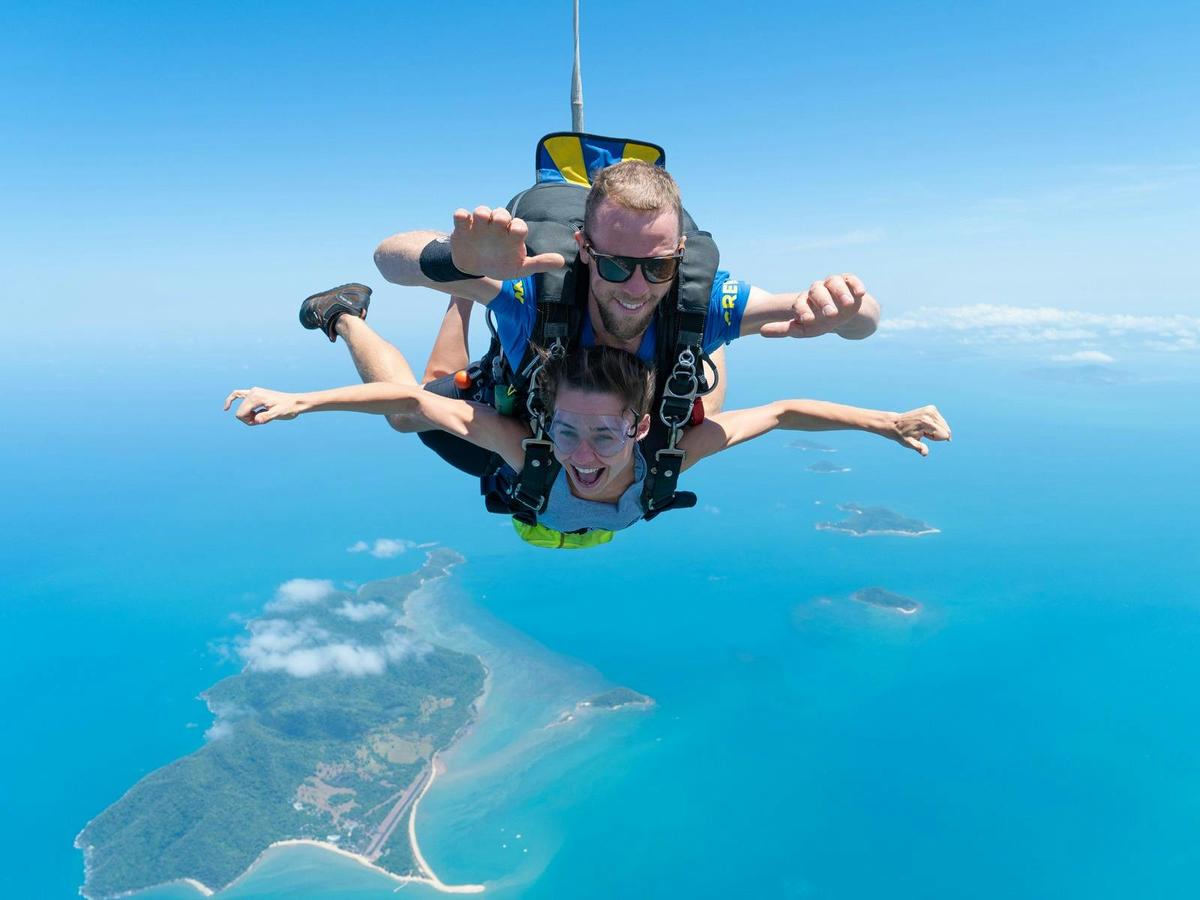 Skydive Mission Beach up to 15,000ft Tandem Skydive