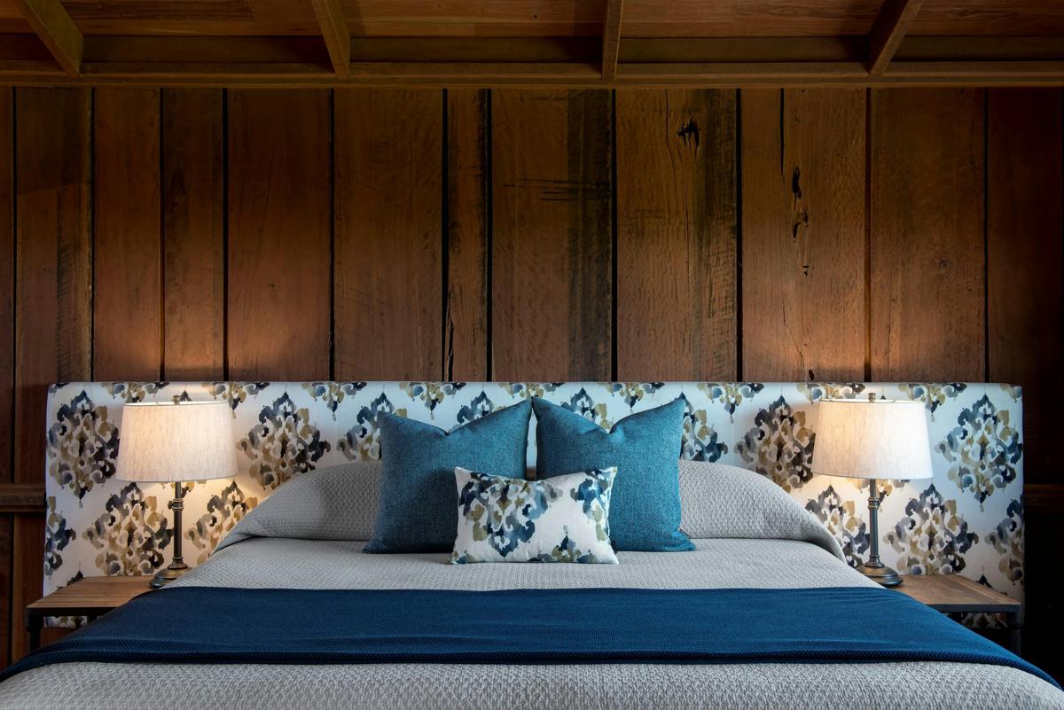 Luxury Cabins