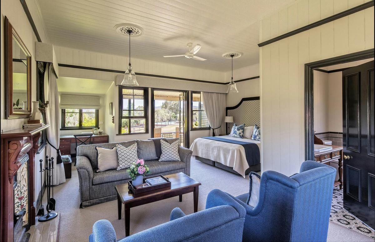 Heritage Suites