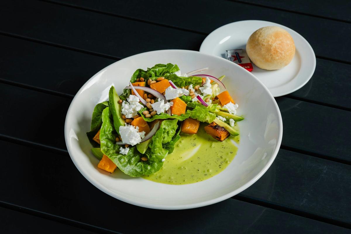 Winery Tour & Taste with 2- Course Lunch at Cellar Door