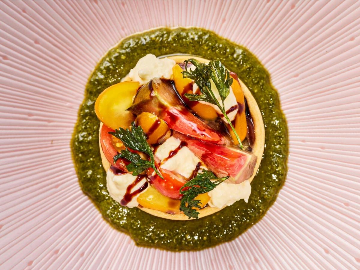 Winery Tour & Taste with 3-Course Lunch at Tuscan Terrace