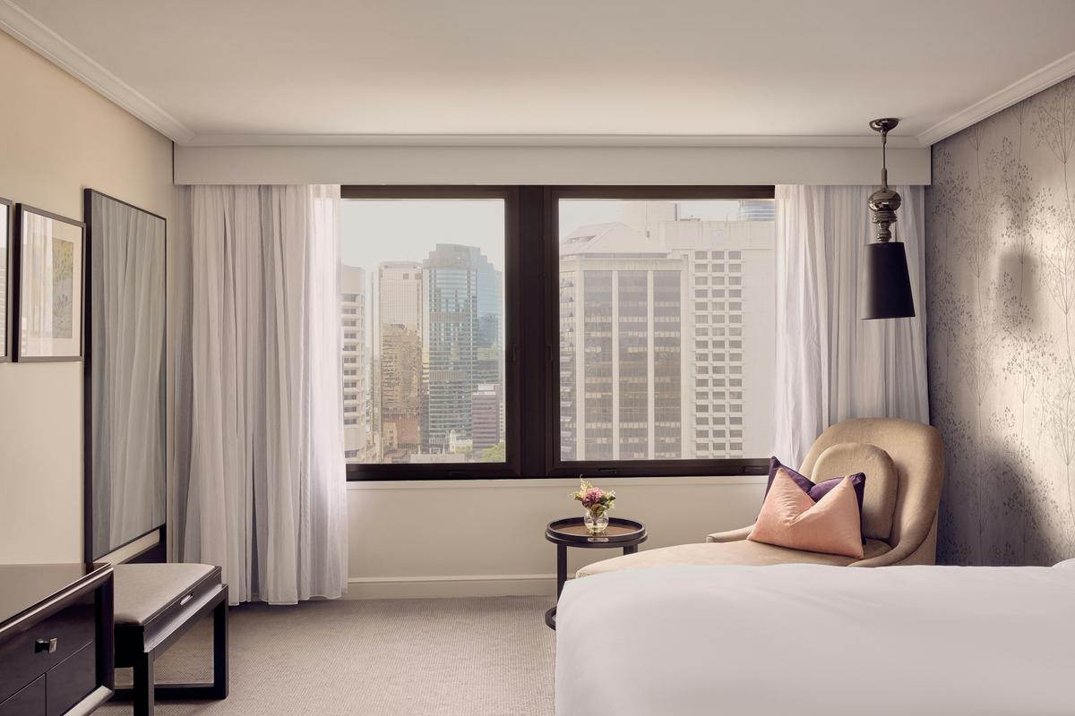 Signature Suite