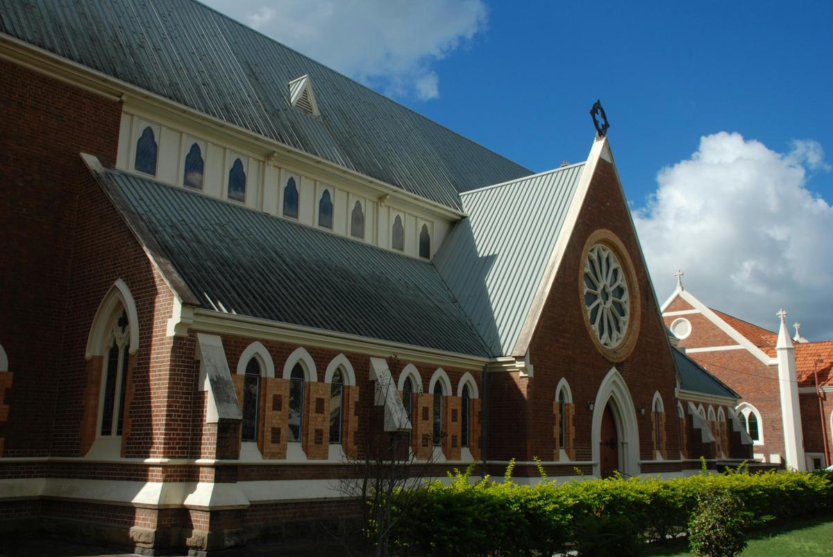 St Pauls Church side view