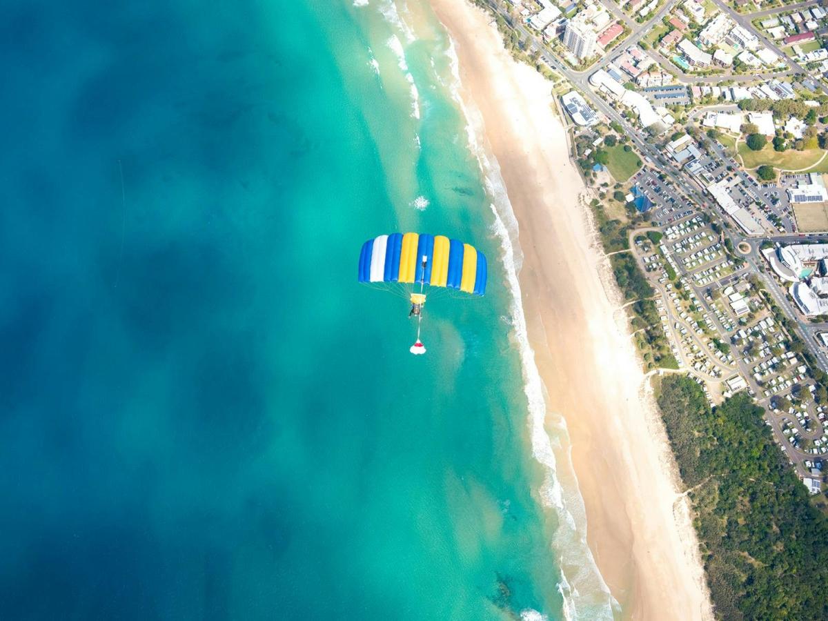 Skydive Noosa up to 13,000ft Tandem Skydive