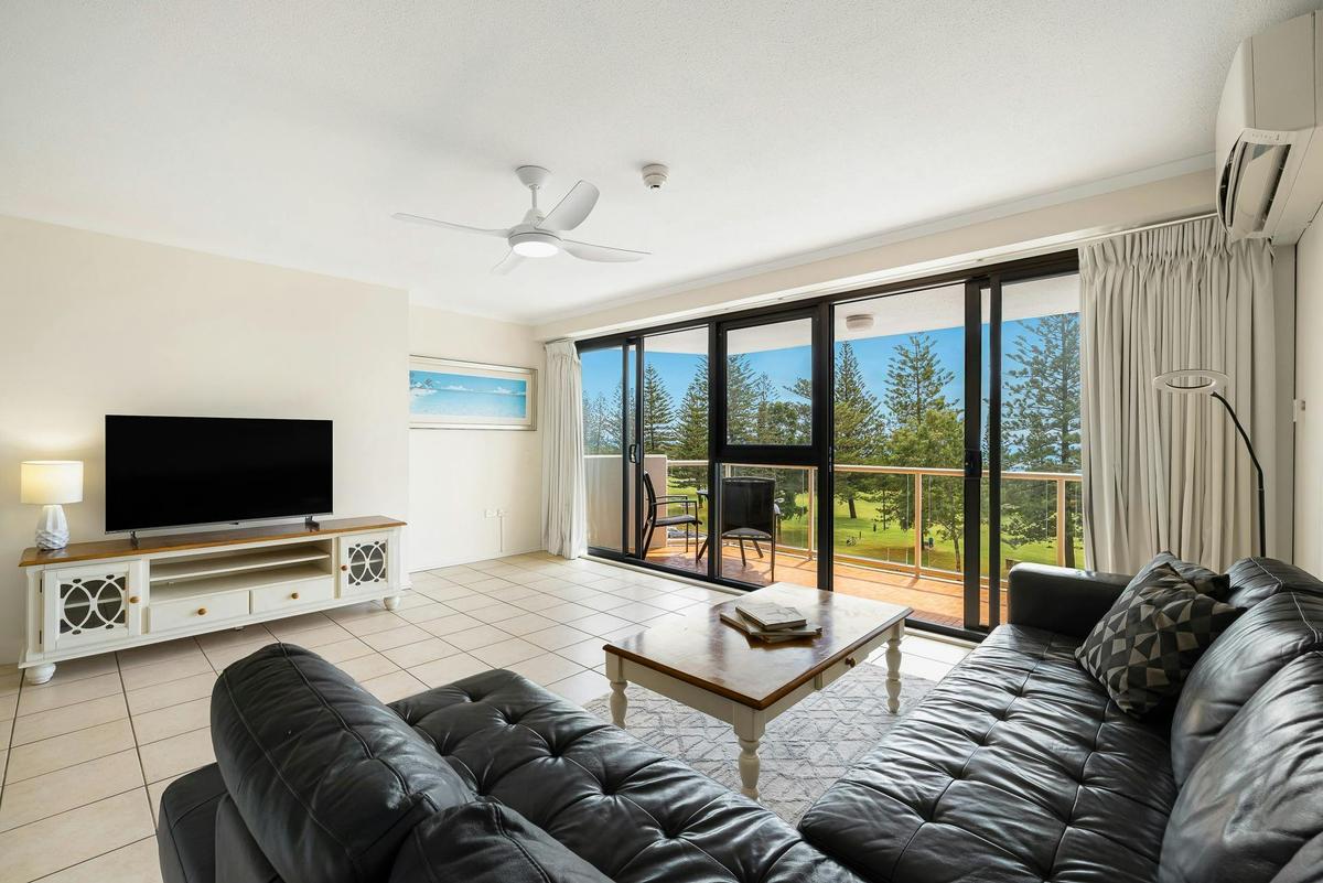 1 Bedroom Apartment with Ocean View Floors - 1-5