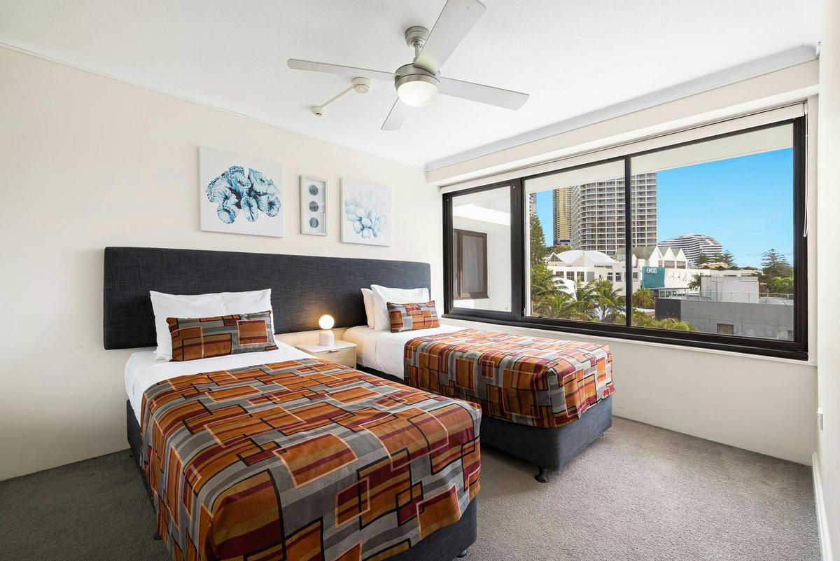 2 Bedroom Apartment with Ocean View - Floors 1-5