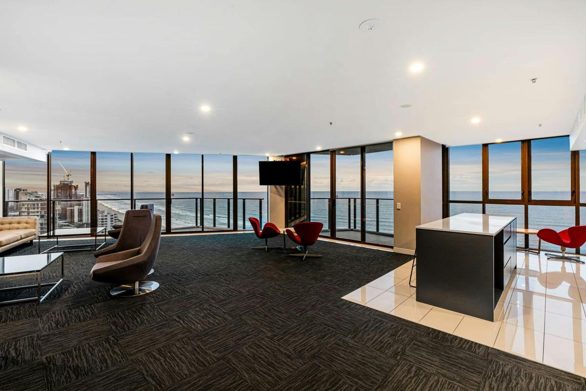 Level 27 Lounge