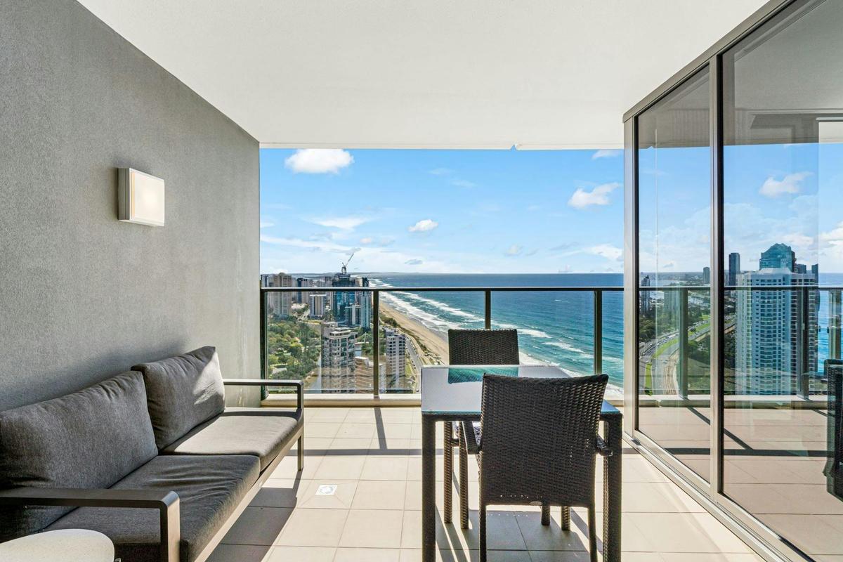 1 Bedroom Ocean View Apartment