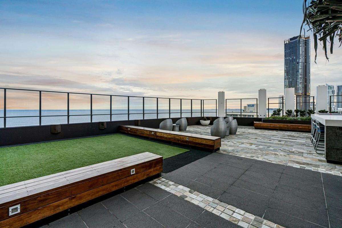 Level 27 Terrace
