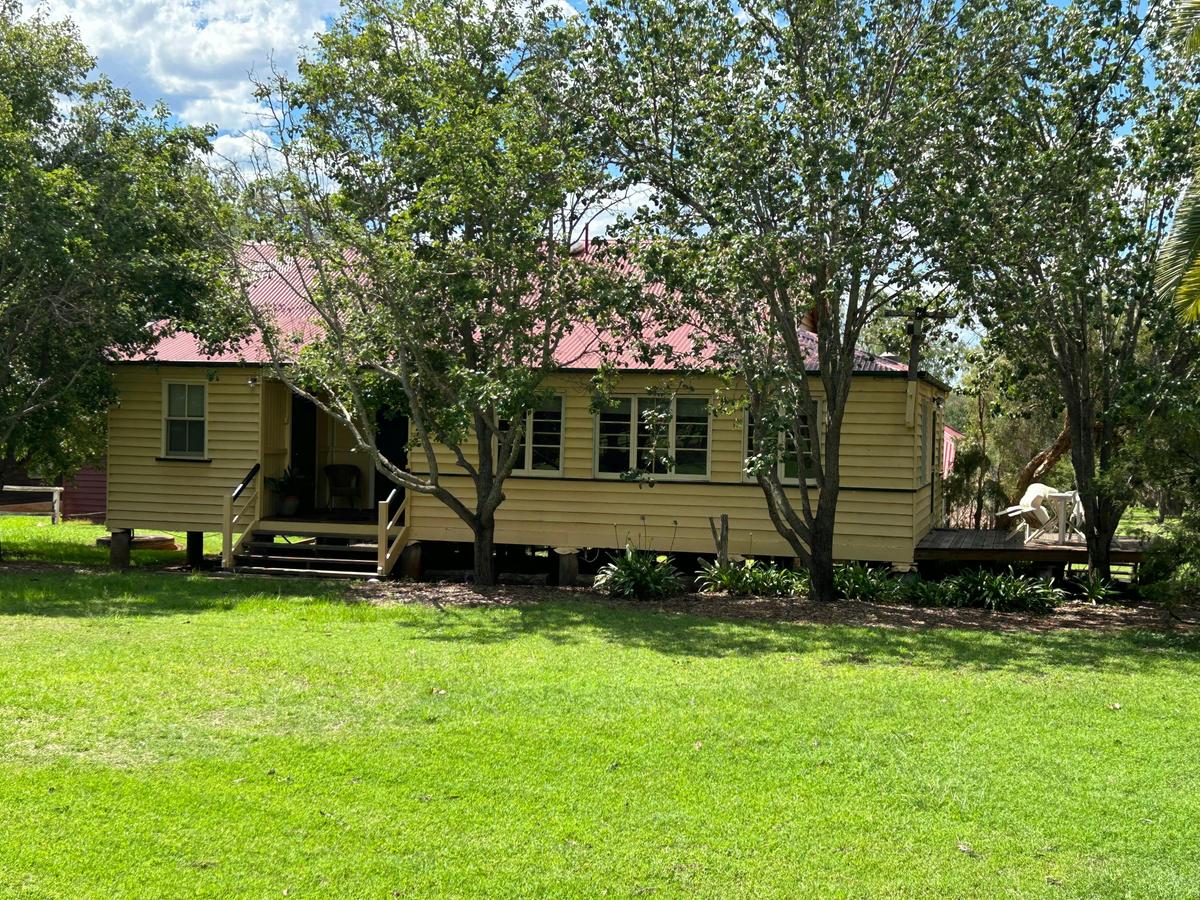 Store cottage
