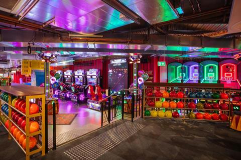 Strike Bowling - Surfers Paradise