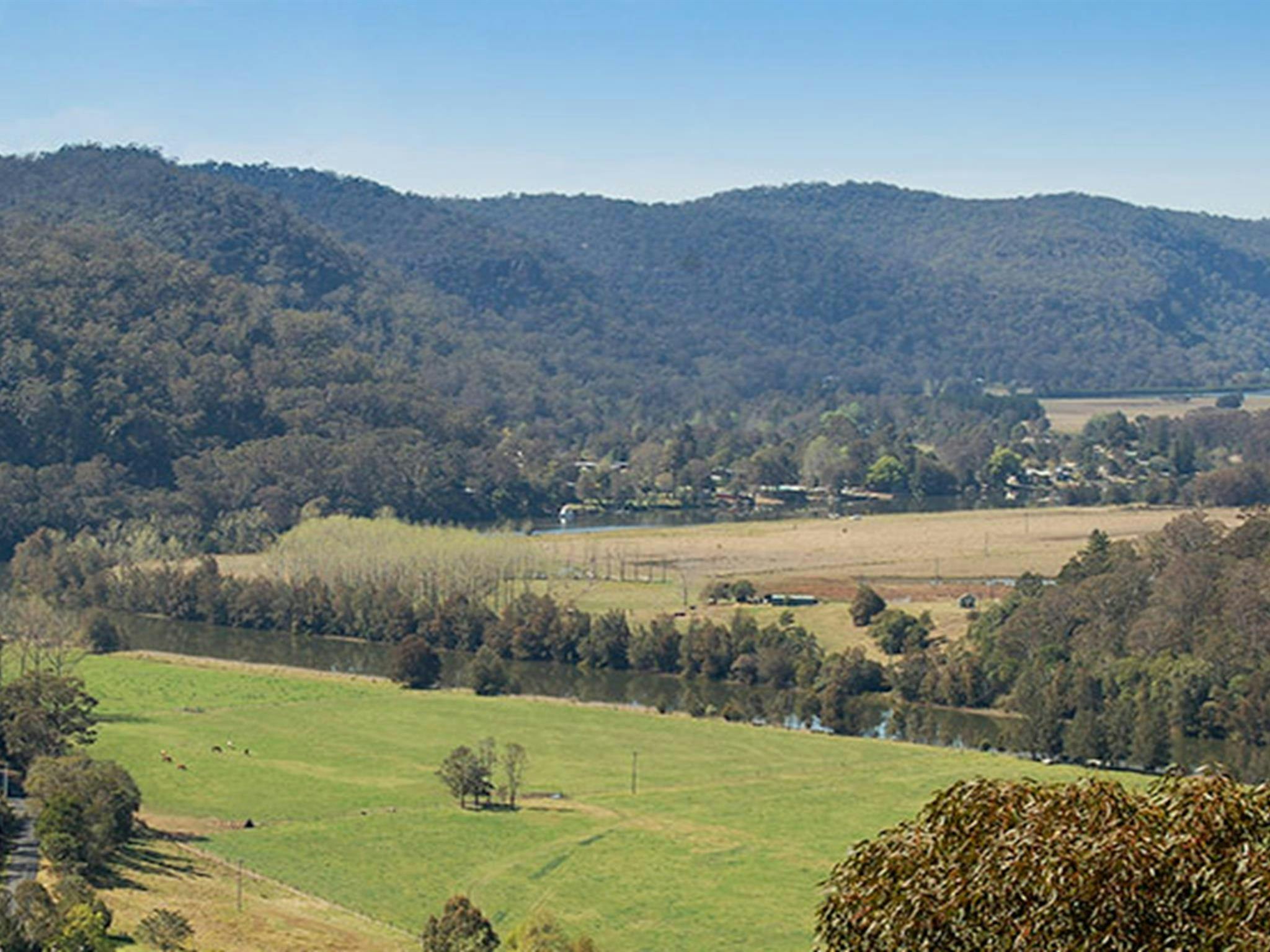 View from Womerah, Parr State Conservation Area. Photo: Susan Davis/NSW Government