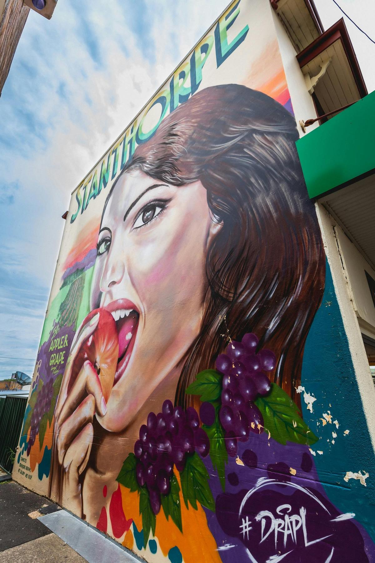 Apple and Grape Mural in Stanthorpe