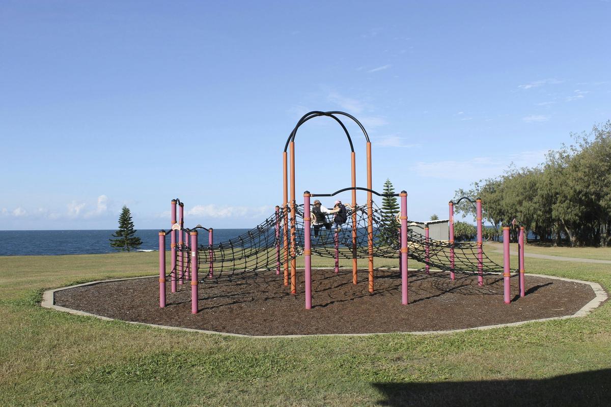 South Head Parklands and Playground, Burnett Heads