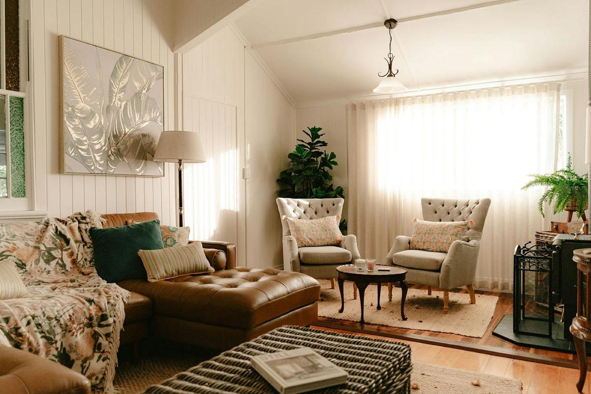 Lounge Room