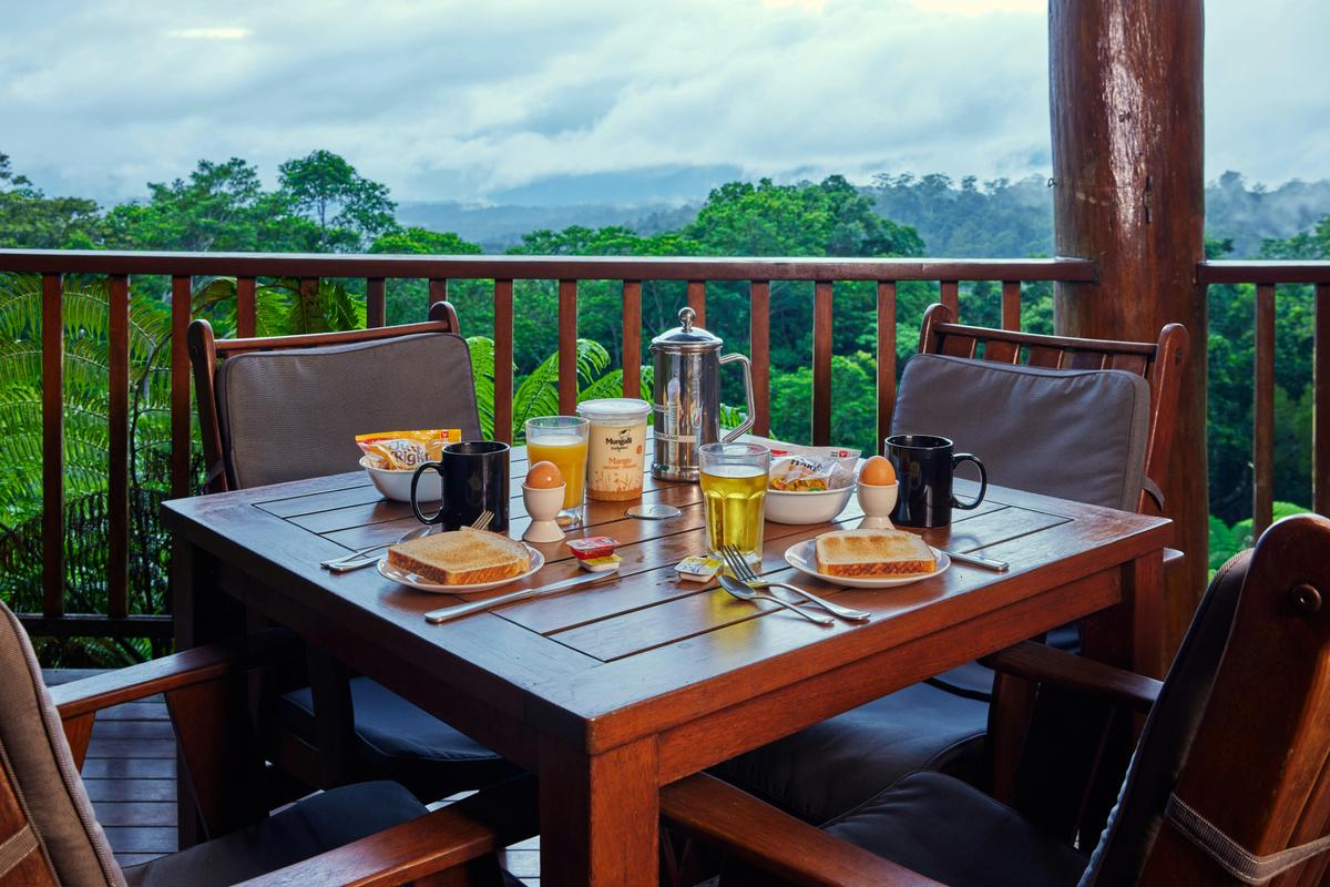Breakfast Hamper Included