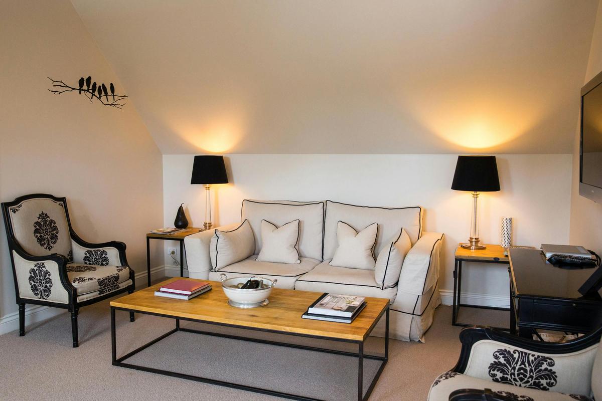 Luxury Spa Suite
