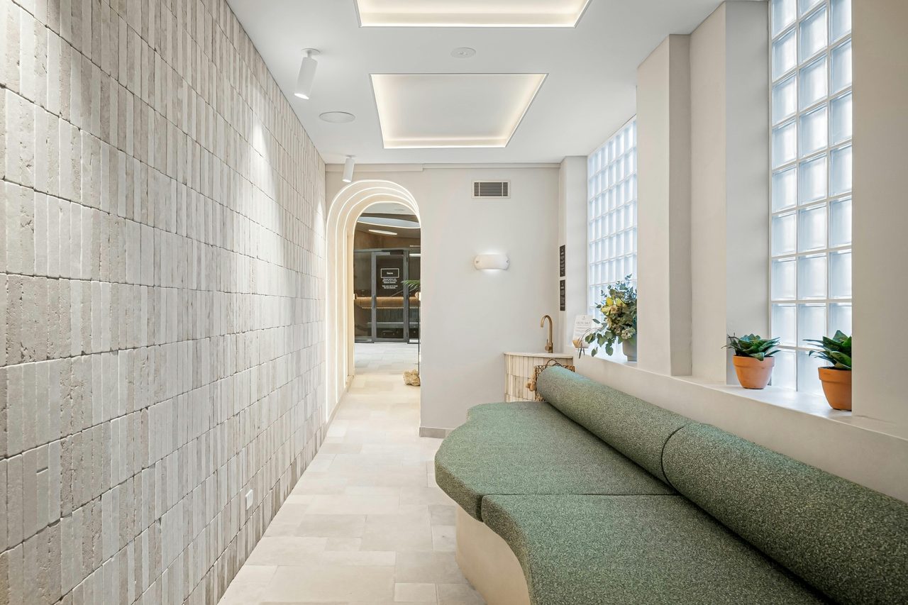 Balmain Bathhouse Recovery Lounge