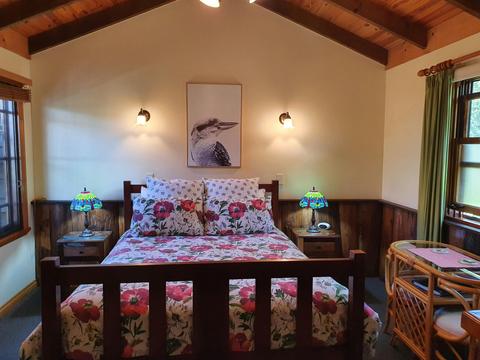 Kookaburra Cabin