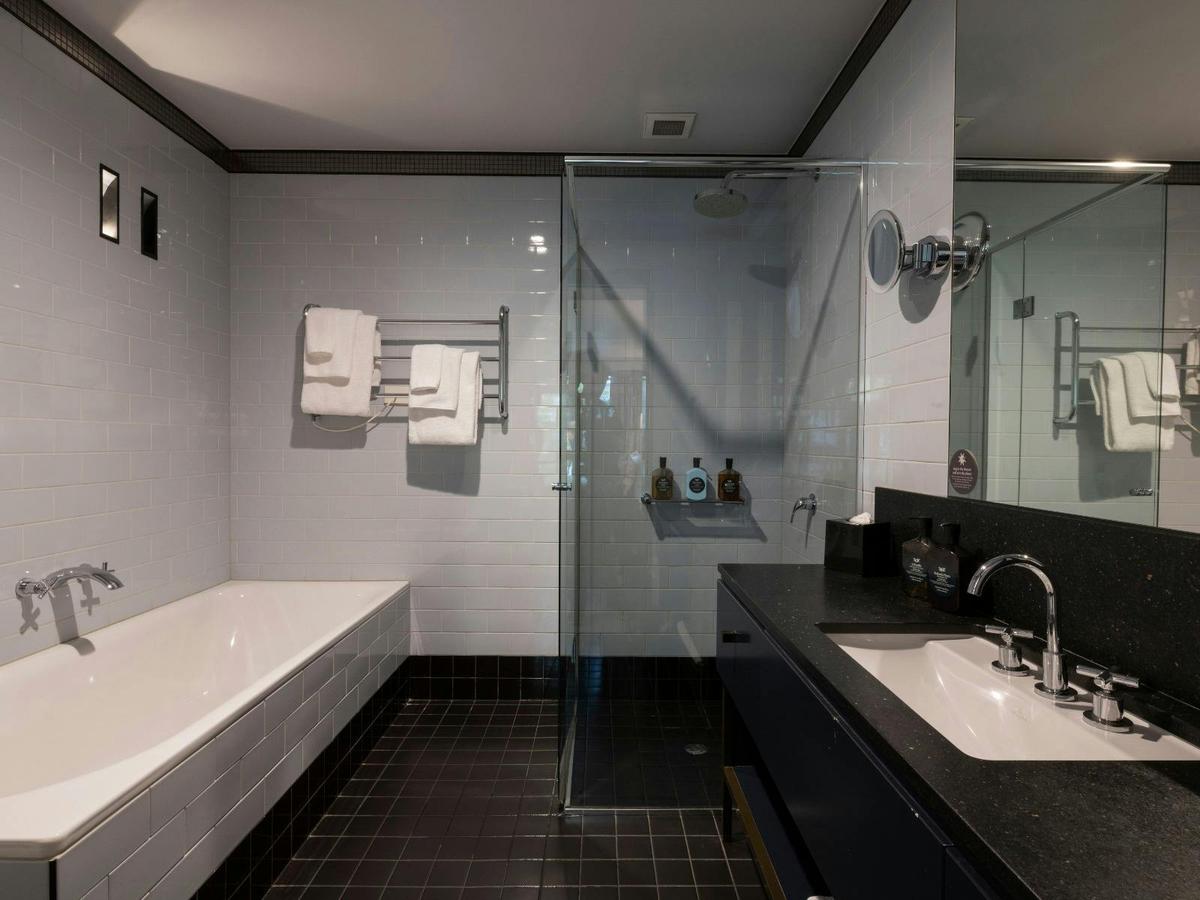 Executive King Room