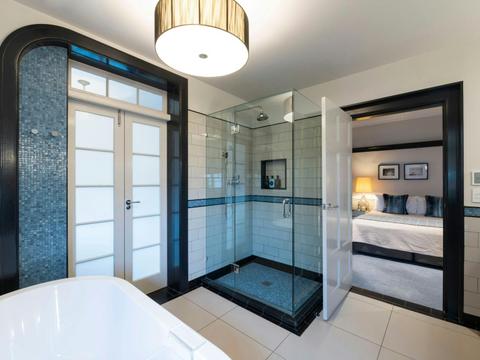 Balfour Suite