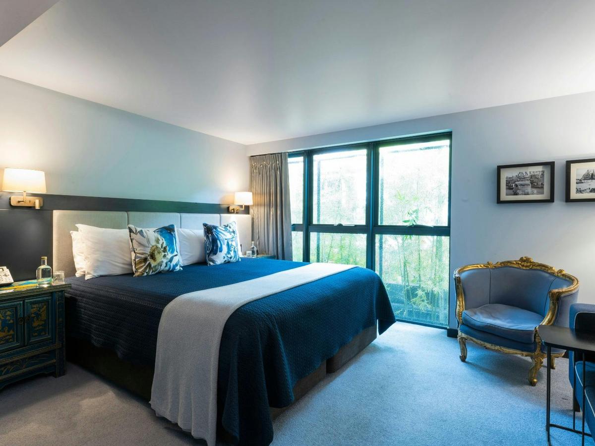 Executive King Room
