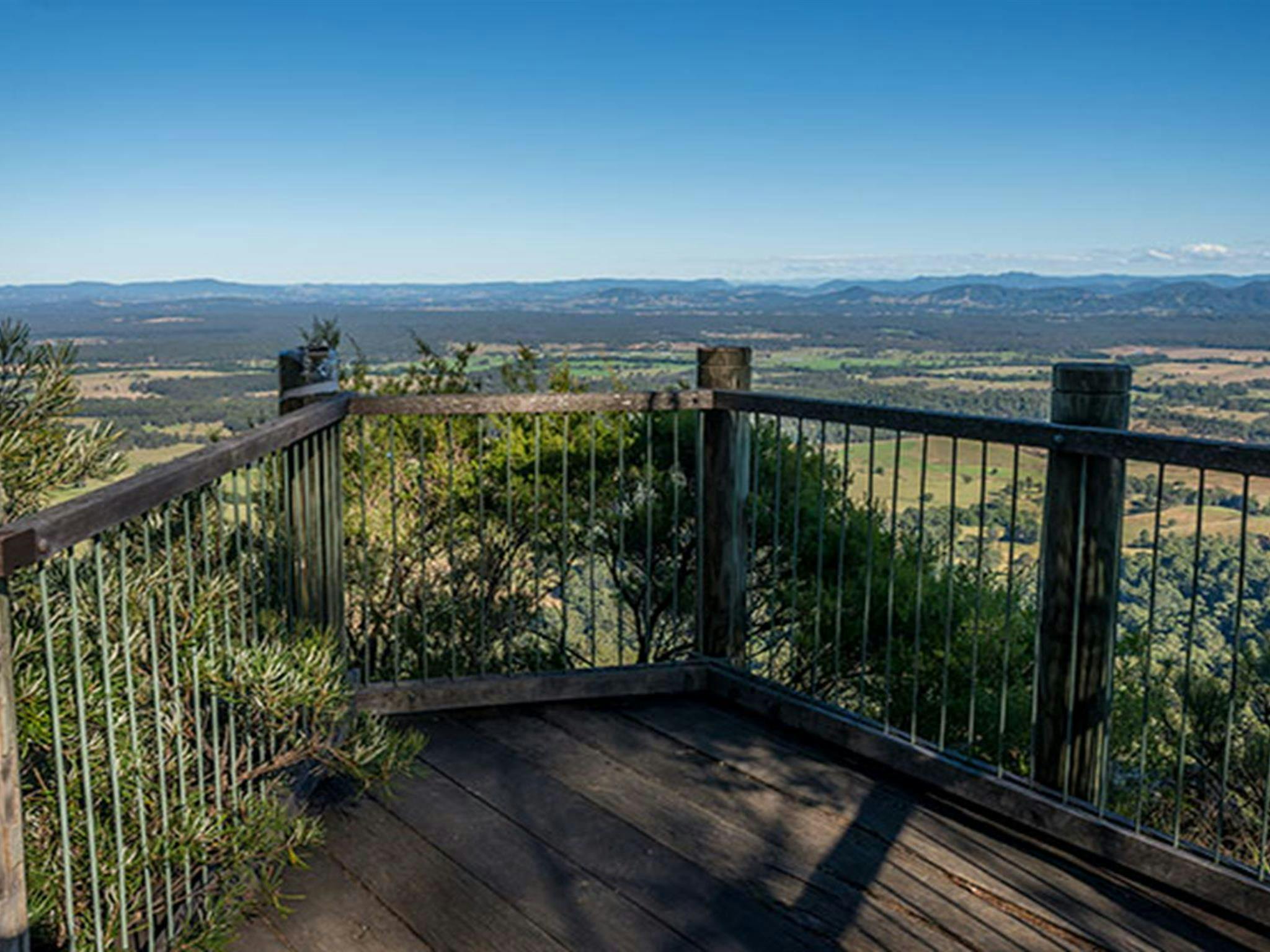 Newbys lookout, Coorabakh National Park. Photo: John Spencer