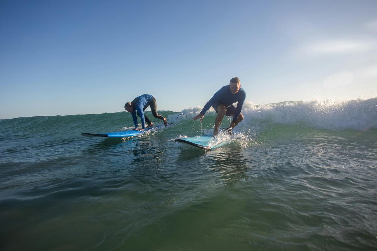 Group Surf Lessons - Coolangatta (Ages +13)