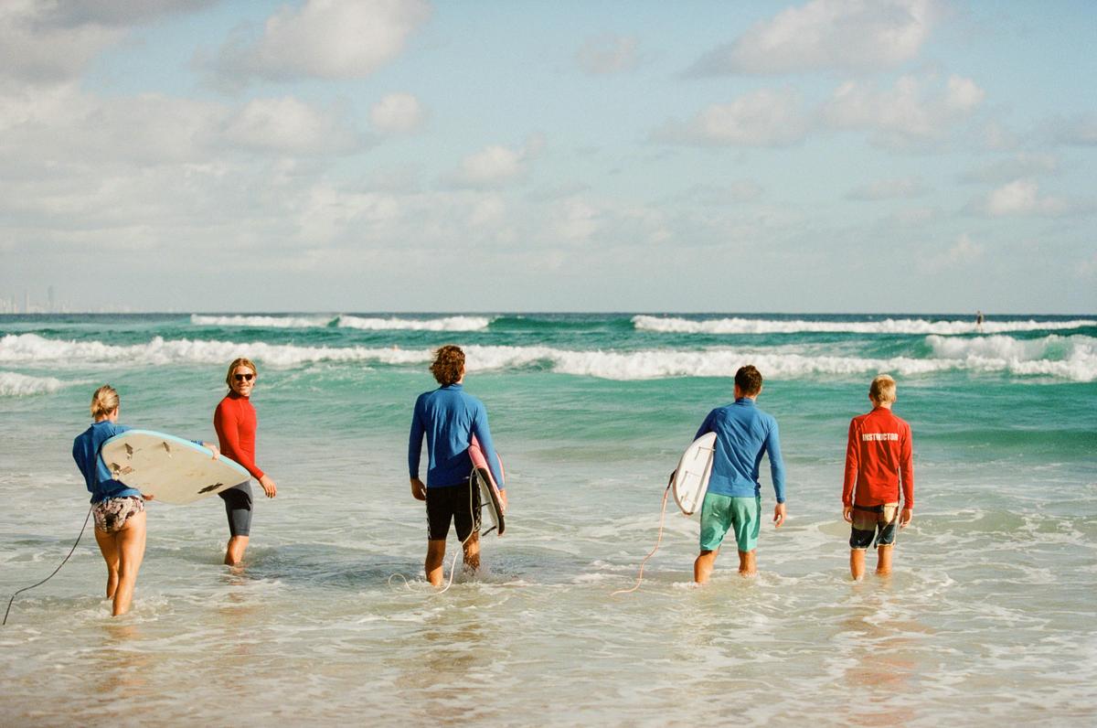 Group Surf Lessons - Coolangatta (Ages +13)