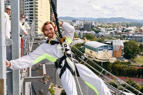Story Bridge Swing - Brisbane's Ultimate Adrenaline Moment