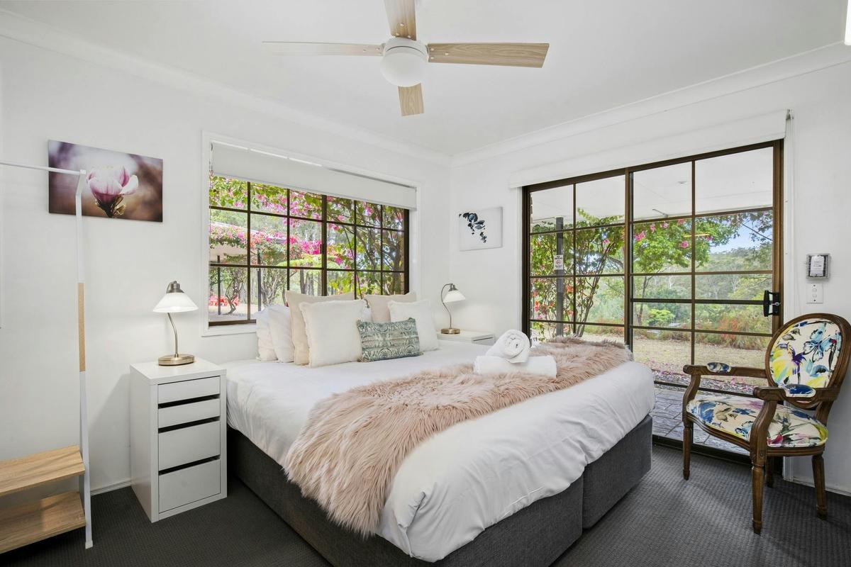 Lorikeet Lodge