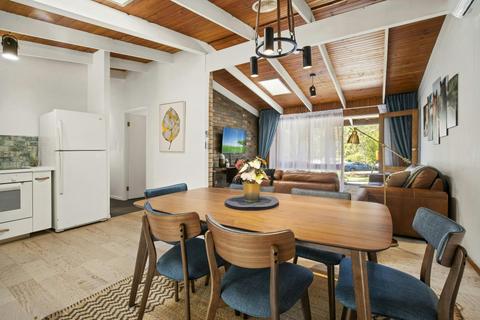 Brumby Lodge