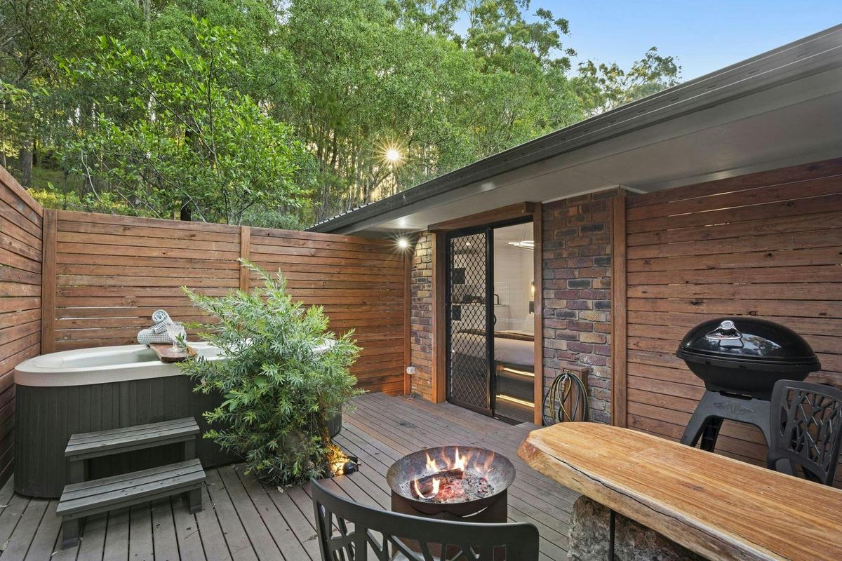 Courtyard Spa Luxe