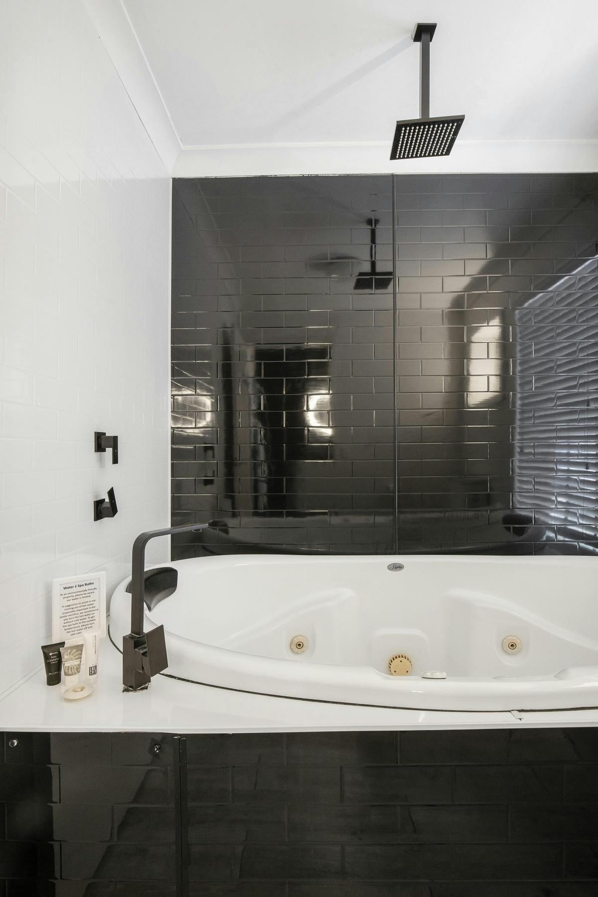 Chandelier Spa Rooms