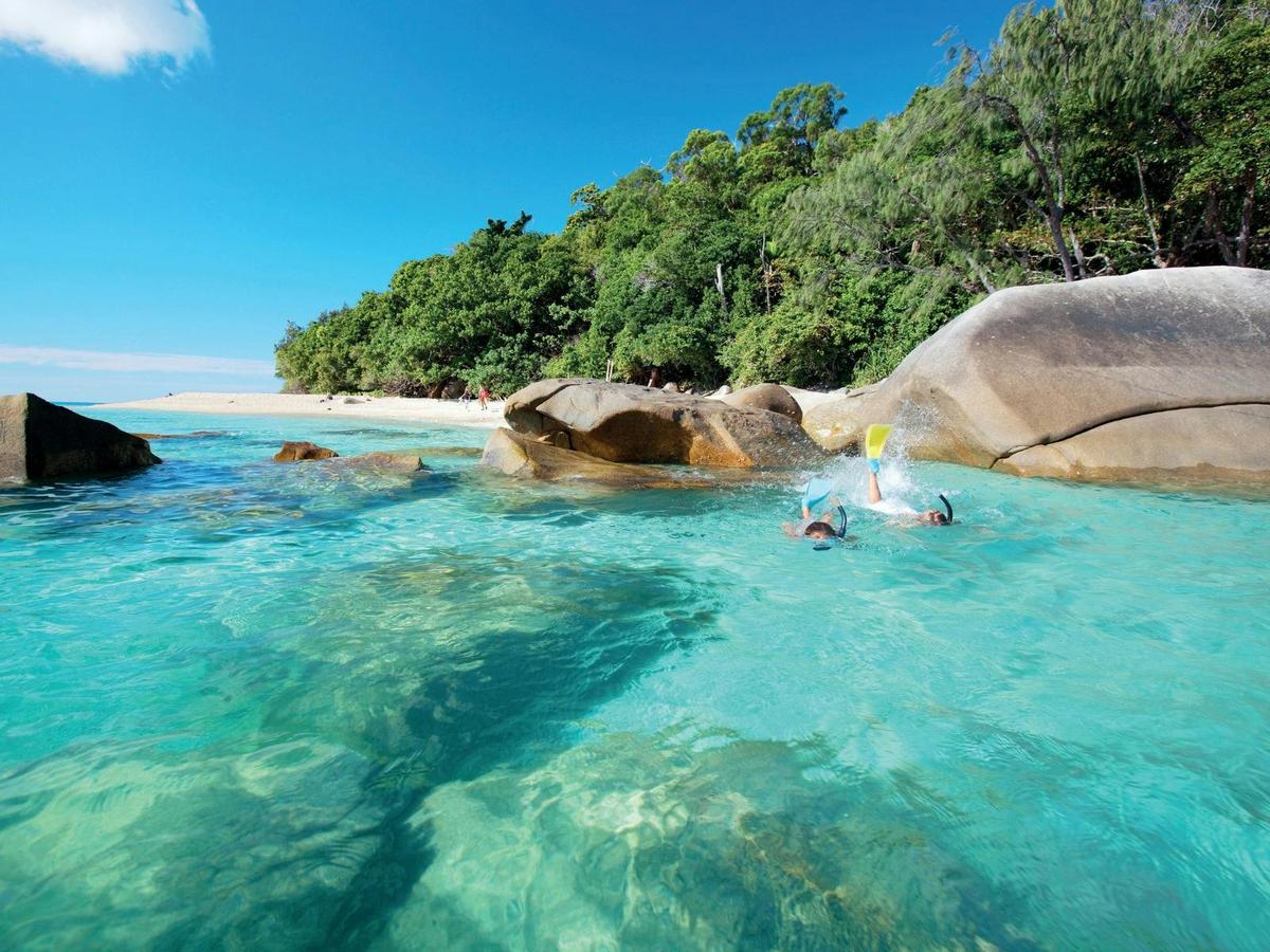 Fitzroy Island "Best of Island" Tour