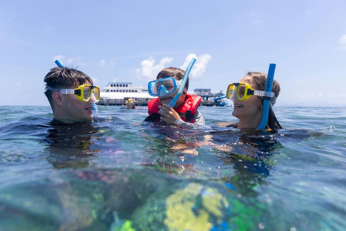 Sunlover Reef Cruises Moore Reef Snorkeling