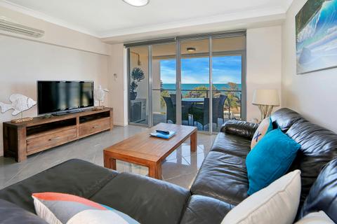 1 Bedroom Ocean View