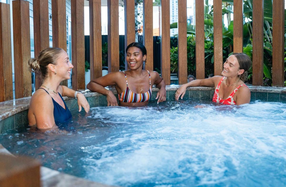 friends in the spa