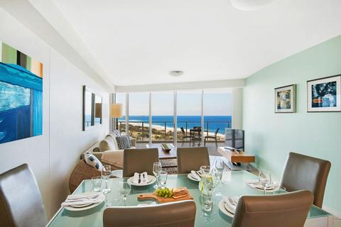 2 Bedroom Ocean View Apartment