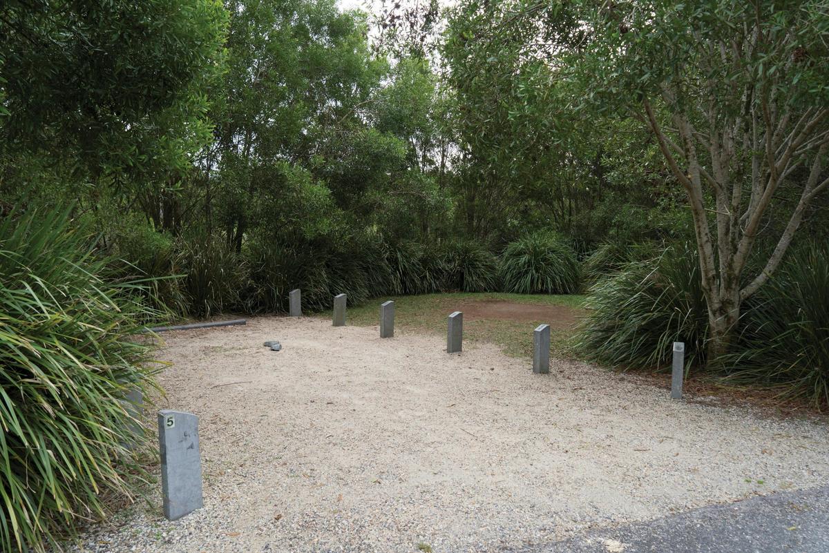 Set up your tent, campervan or camper trailer in this beautiful mountain-top area.