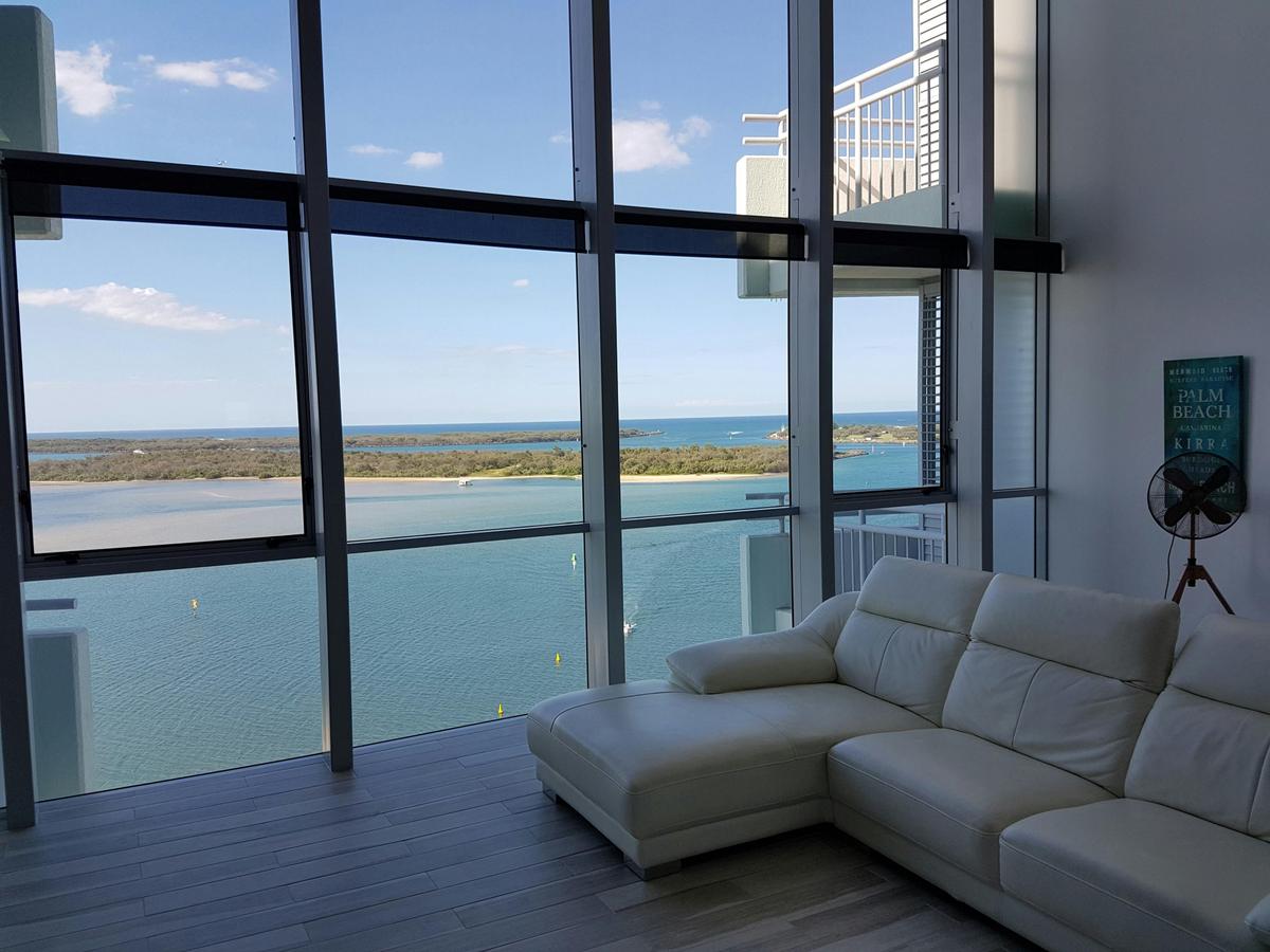 3 Bedroom 3 Level Deluxe Penthouse