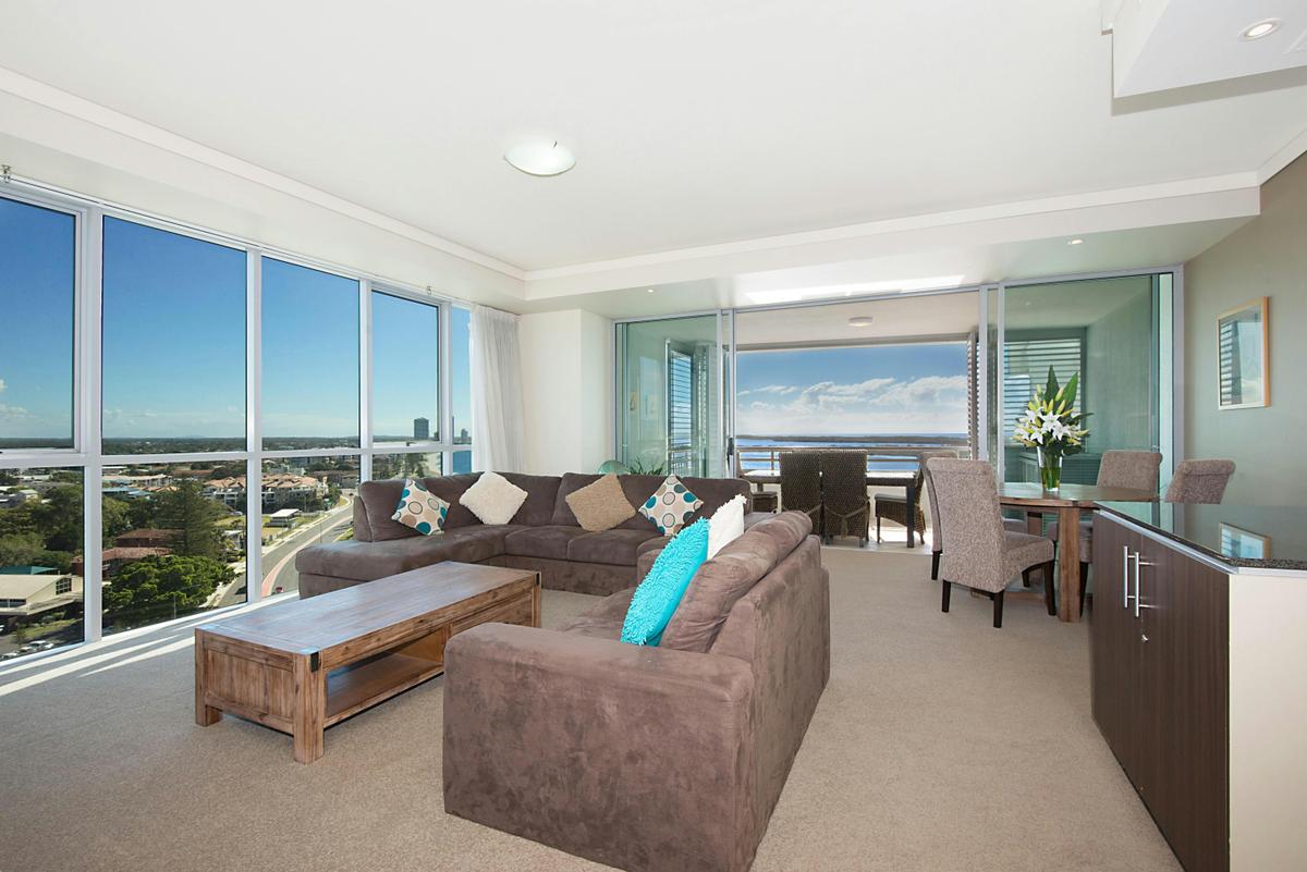2 Bedroom Deluxe Apartment