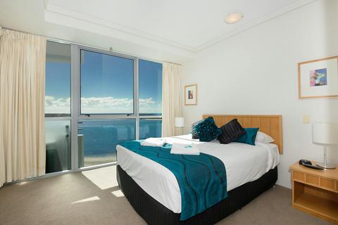 1 Bedroom Water View Apartment